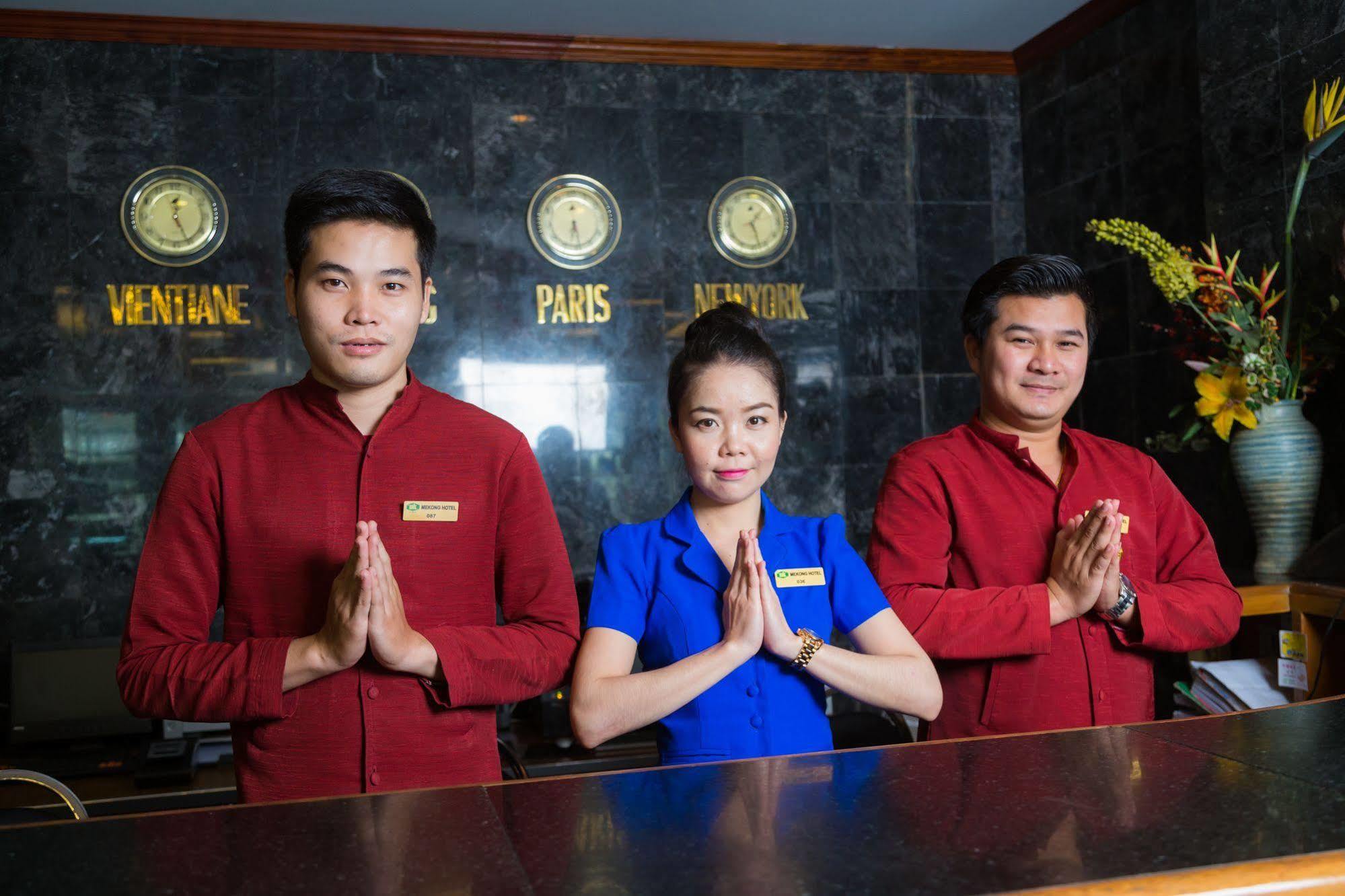 Mekong Hotel Vientiane Esterno foto